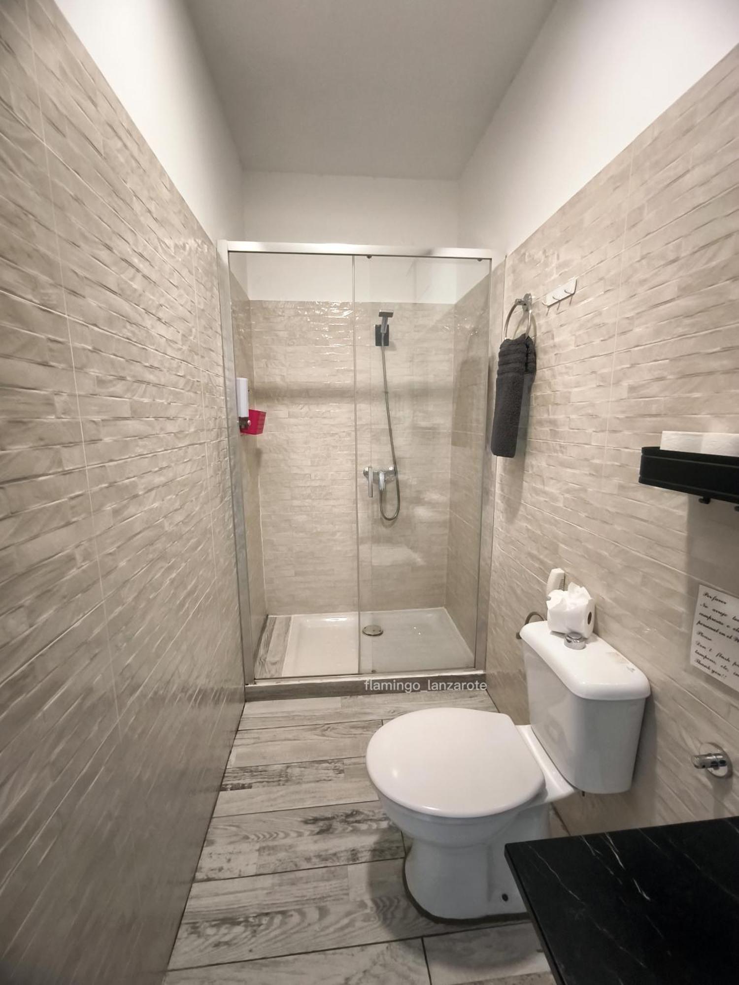 Habitacion Flamingo, Entrada Privada Y Bano Privado En Suite By Flamingo House, No Fumadores Arrecife  Bagian luar foto